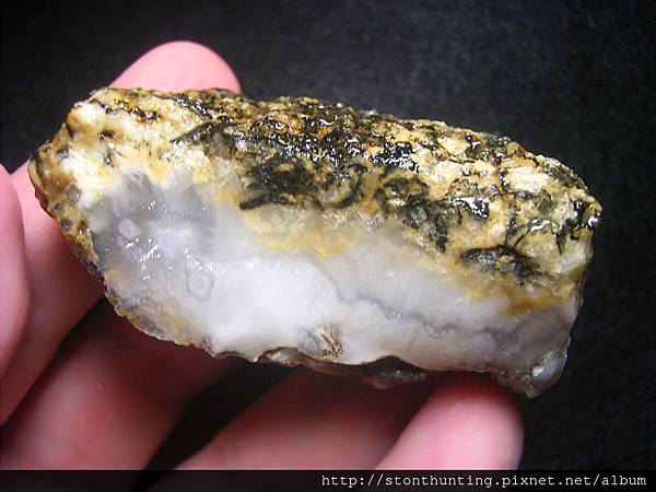 異象雪花玉髓G32652.jpg 異象雪花玉髓G32652.jpg