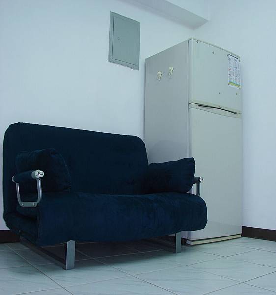 沙發床+大冰箱