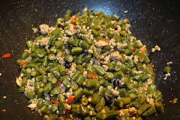豇豆炒豆豉肉末
