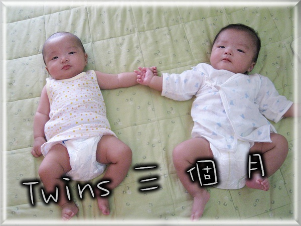 Twins3個月.jpg