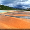 yellowstone黃石公園-Midway Geyser Basin大稜鏡