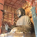 東大寺32-15米高的大佛像