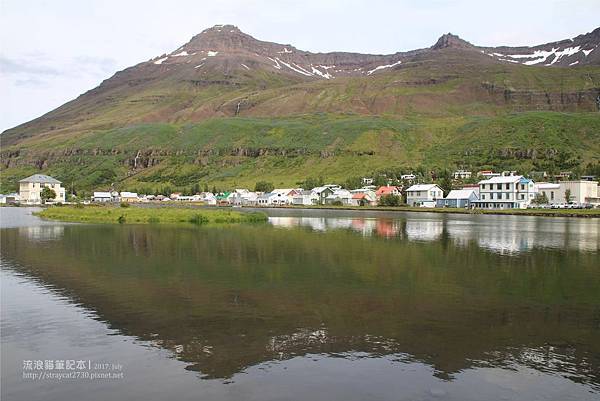 20170712-20冰島東岸-Seyðisfjörður(塞濟斯菲厄澤)，峽灣小城鎮