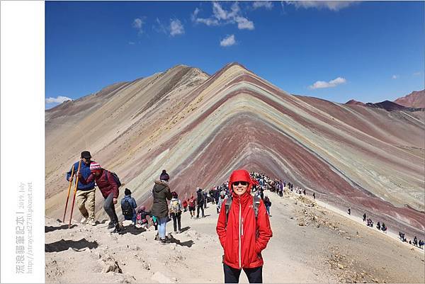 南美祕魯-Cusco庫斯科-彩虹山，山上風大空氣冷，戴起帽子和手套