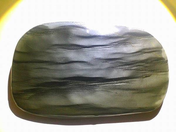 詩硯齋文房 硯8 長眉.jpg