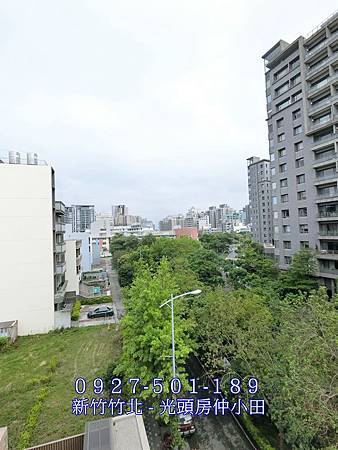 63復興六路高鐵臨路透天別墅