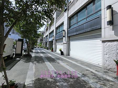 13懂厚大面寬收租店面+平車