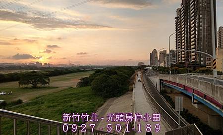 42興隆路河岸綠園步道.jpg