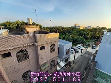 12竹北雙面臨路透天-近明新科大.jpg