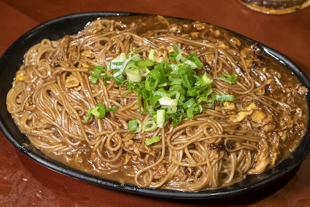 士林夜市美食餐廳_桶仔雞_聚餐飲酒_消夜_串燒_夜市小吃_生日優惠_生日禮_學生價_起家莊雞掌櫃 (12).jpg