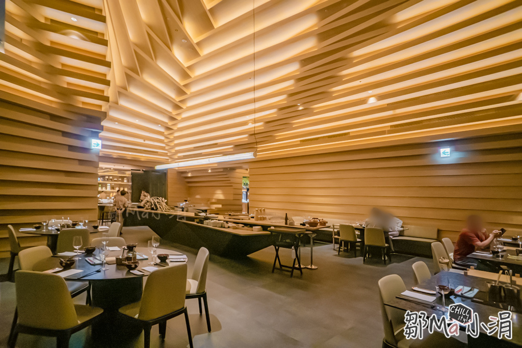 高級料理餐廳_明粵港式火鍋_ 高檔粵式火鍋_米其林台北美食推薦_台北預約困難_猶如在美術館用餐_火鍋界天花板_國際建築大師隈研吾_政商名流 明星最愛的火鍋店_台北內湖大直 (6).jpg