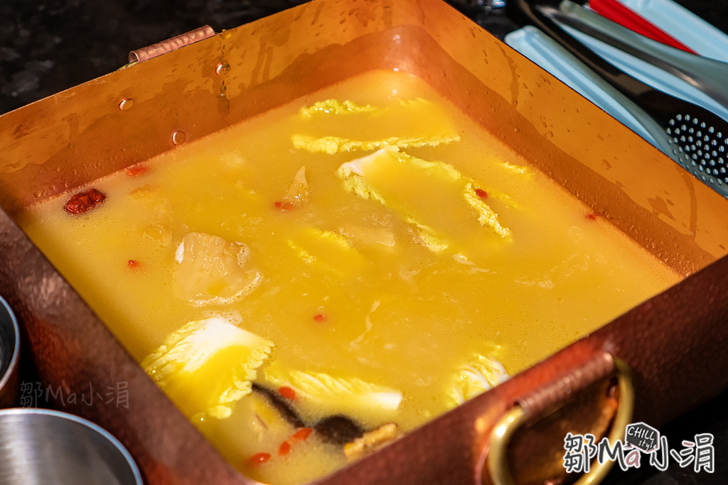 高級料理餐廳_明粵港式火鍋_ 高檔粵式火鍋_米其林台北美食推薦_台北預約困難_猶如在美術館用餐_火鍋界天花板_國際建築大師隈研吾_政商名流 明星最愛的火鍋店_台北內湖大直 (9).jpg 高級料理餐廳_明粵港式火鍋_ 高檔粵式火鍋_米其林台北美食推薦_台北預約困難_猶如在美術館用餐_火鍋界天花板_國際建築大師隈研吾_政商名流 明星最愛的火鍋店_台北內湖大直 (9).jpg