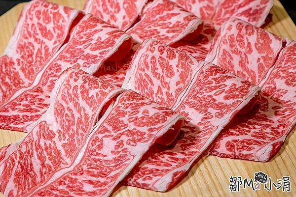 高級料理餐廳_明粵港式火鍋_  高檔粵式火鍋_米其林台北美食推薦_台北預約困難_猶如在美術館用餐_火鍋界天花板_國際建築大師隈研吾_政商名流 明星最愛的火鍋店_台北內湖大直 (17).jpg