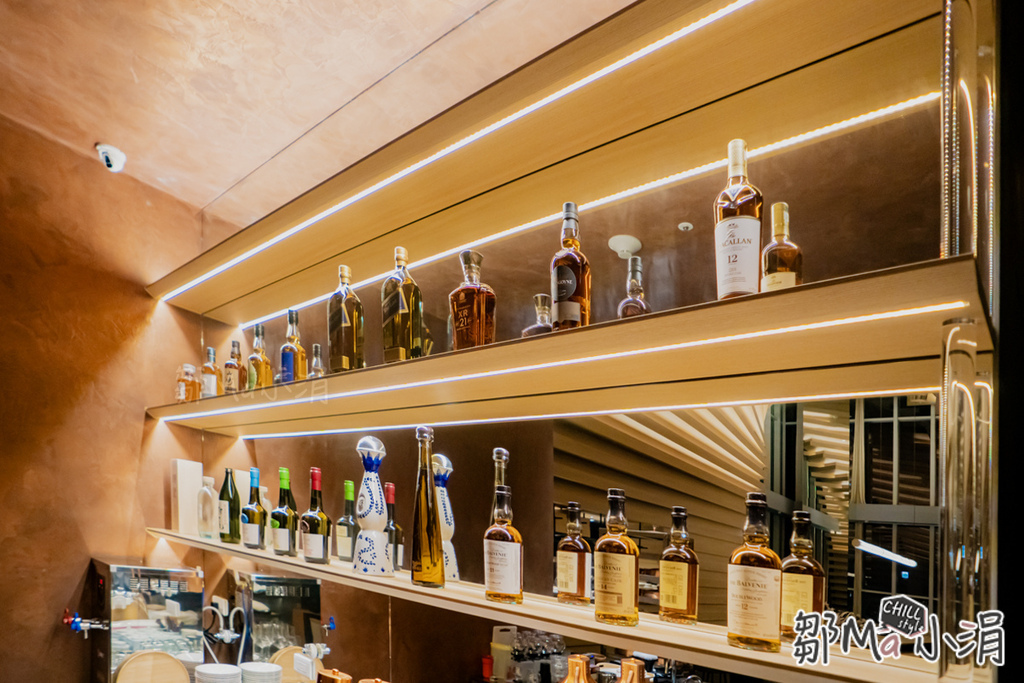 高級料理餐廳_明粵港式火鍋_ 高檔粵式火鍋_米其林台北美食推薦_台北預約困難_猶如在美術館用餐_火鍋界天花板_國際建築大師隈研吾_政商名流 明星最愛的火鍋店_台北內湖大直 (37).jpg