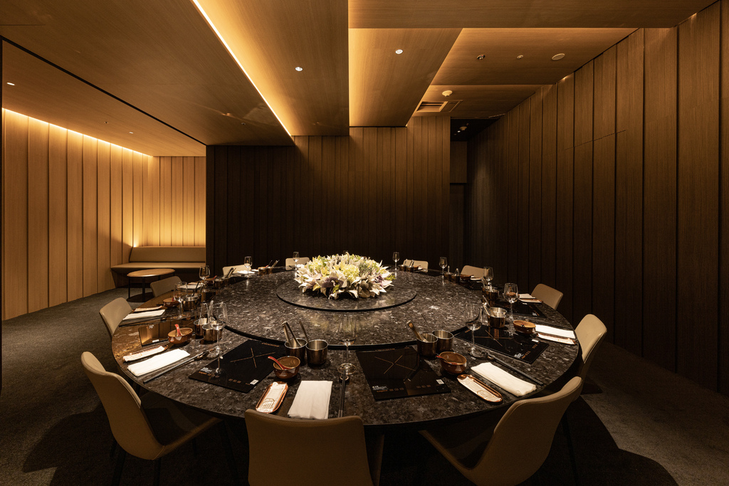 12人大包廂-2.jpg 12人大包廂-2.jpg