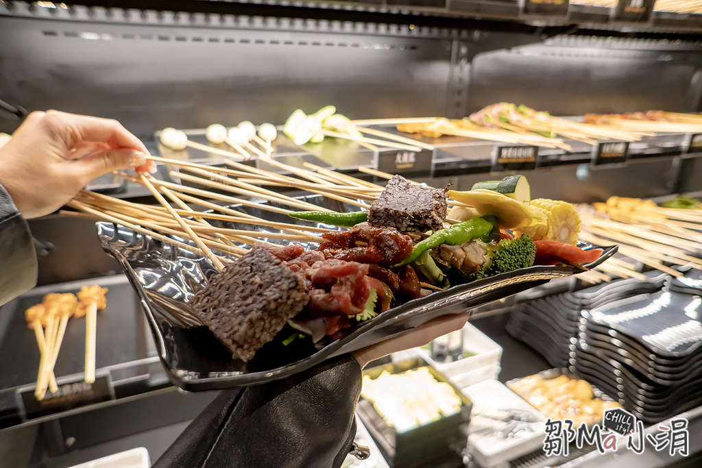 西門美食推薦_串串火鍋消夜推薦_台北美食_餐酒館啤酒冰_雪花冰_重慶美食_精釀啤酒_西門ABV_鄒小涓 (14).jpg