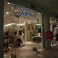 The shop in ayala mall (6).JPG