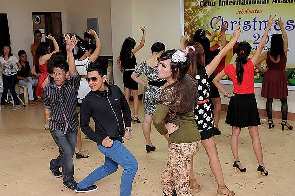 20131223 CIA Xmas party.jpg