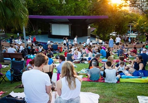 008_Christmas Movies in the Park.jpg 008_Christmas Movies in the Park.jpg