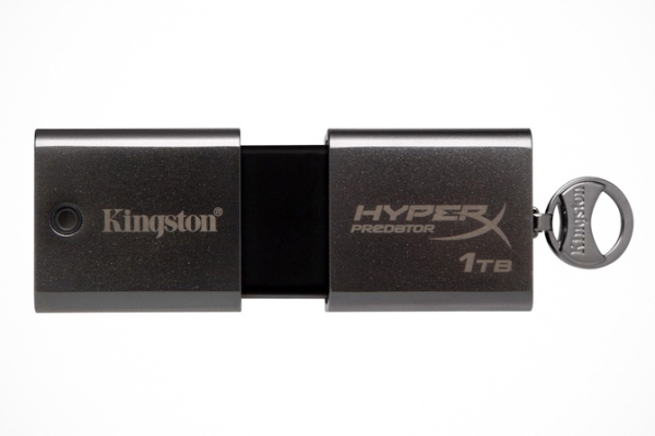 kingston-debuts-1tb-flashdrive-1