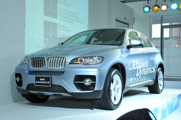 全新BMW ActiveHybrid X6 引領全球最動感油電休旅跑車.JPG