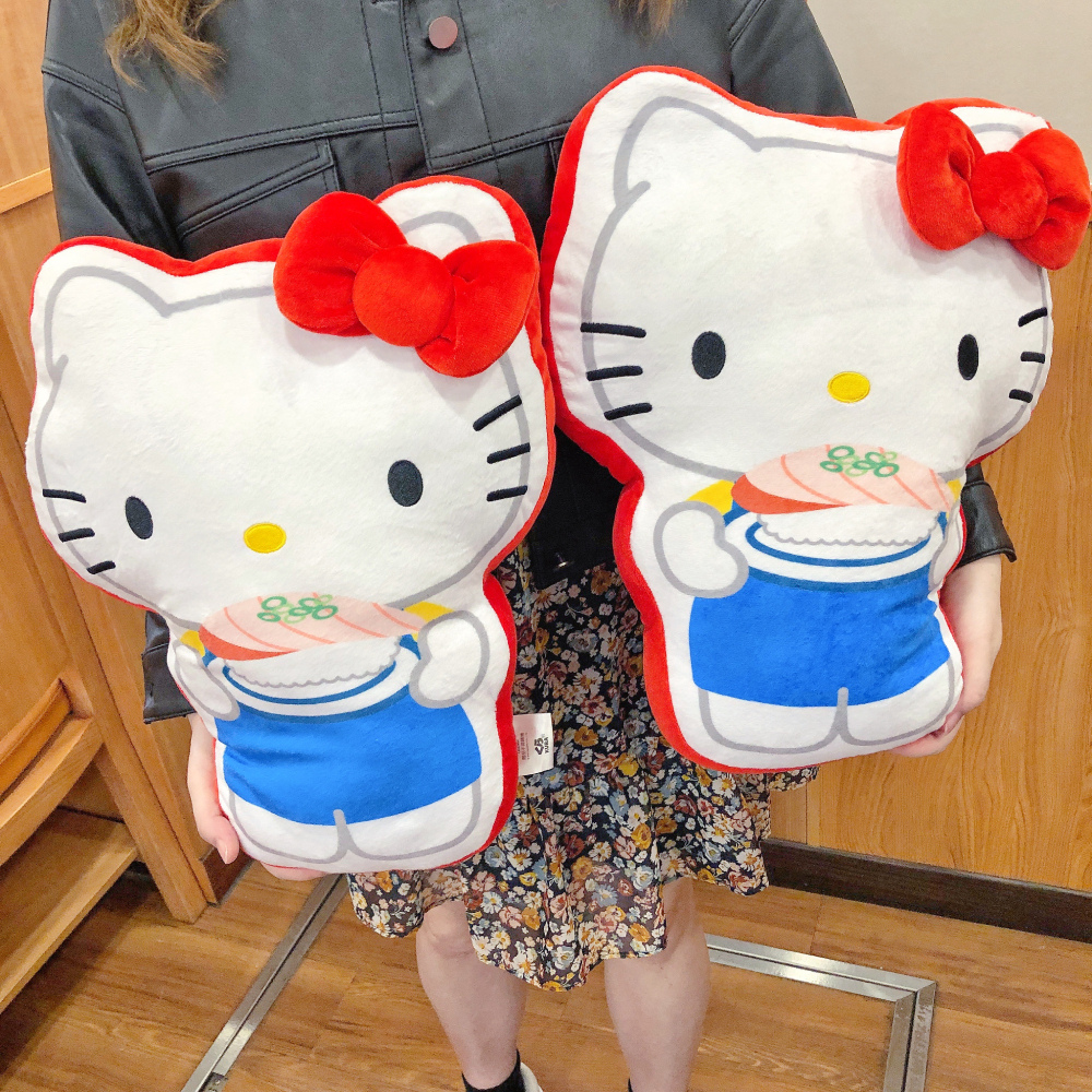 藏壽司HELLO KITTY造型絨毛大抱枕.jpg