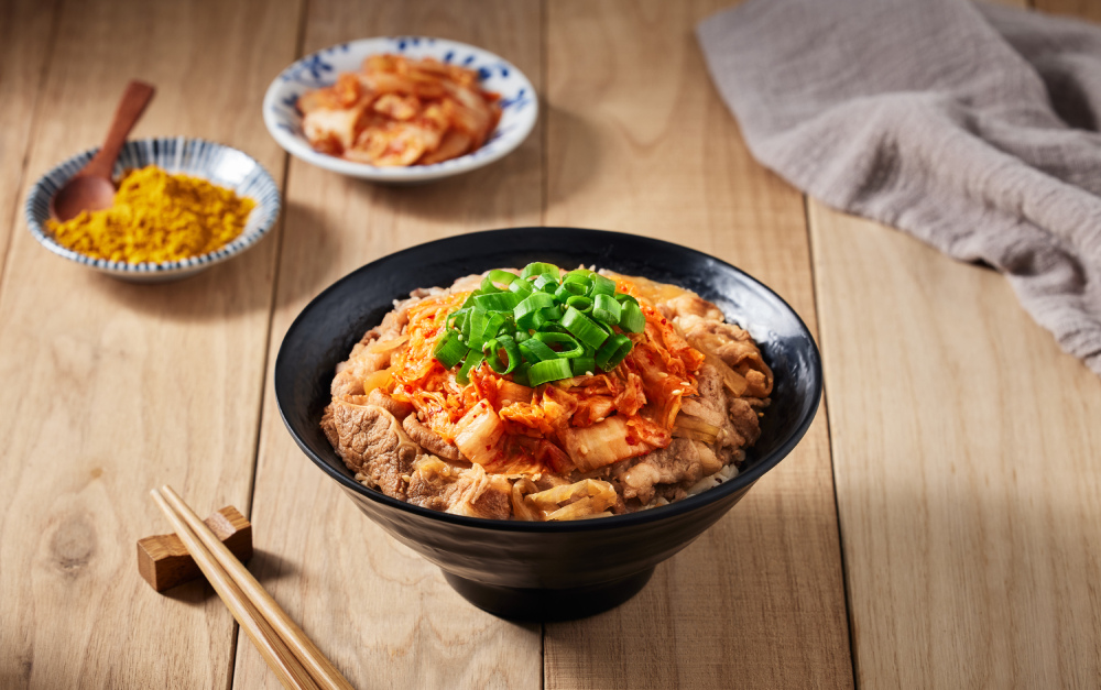 Just Kitchenx桔田家KITSUTAYA咖喱丼饭-妞泡菜牛五花丼饭.jpg