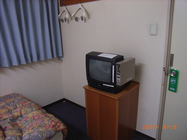 hotel04.jpg