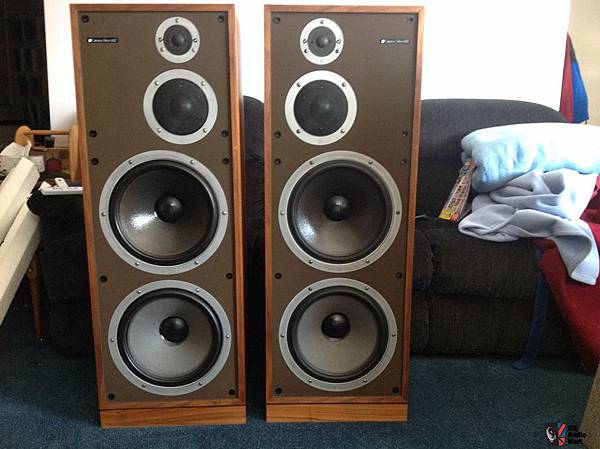 1009659-celestion-ditton-662