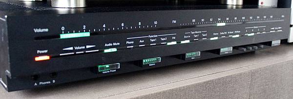 NAKAMICHI 730.jpg