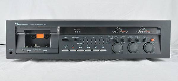 NAKAMICHI 582.jpg