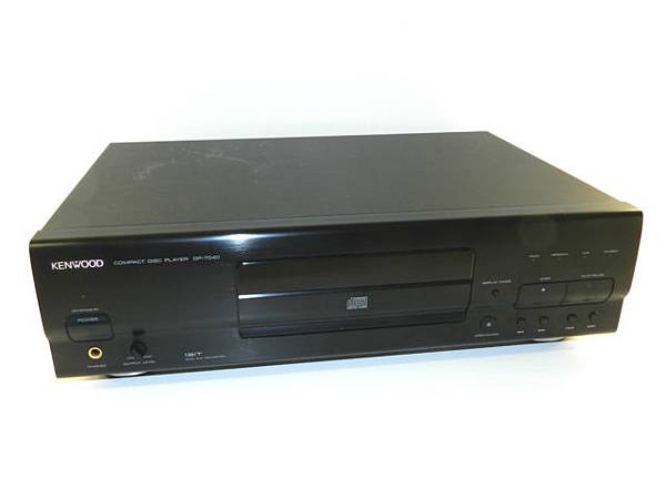 KENWOOD DP-7040.JPG