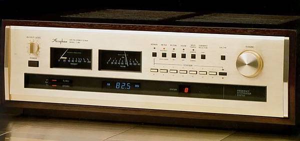 ACCUPHASE T-106.JPG