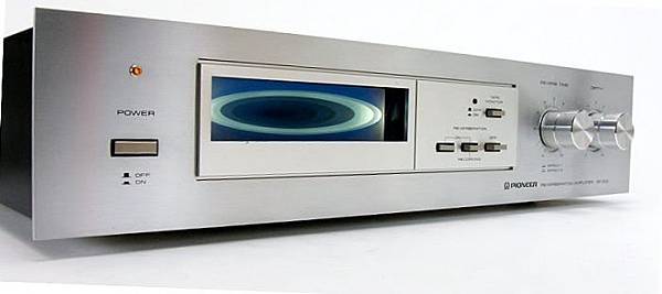 Pioneer SR-303.jpg