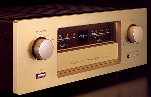 ACCUPHASE E406V.JPG