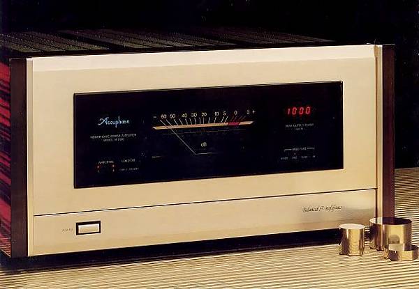 ACCUPHASE M-1000.JPG