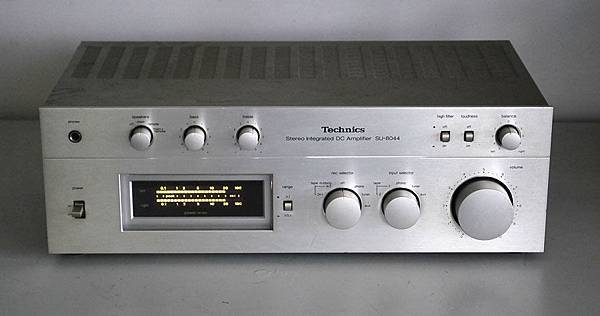 TECHNICS SU-8044.JPG