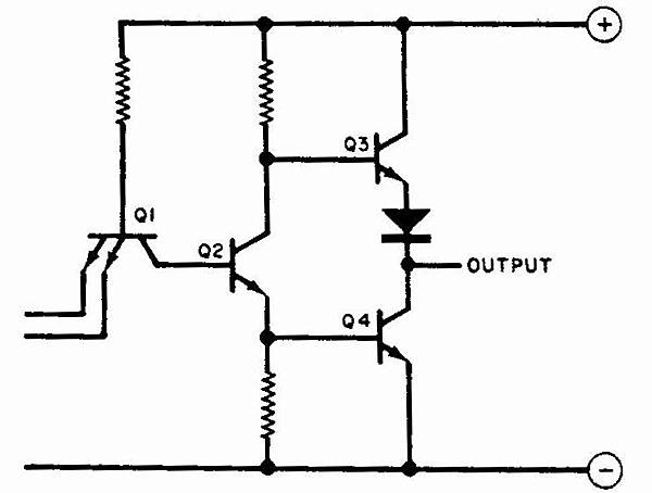 AT-81-010.jpg