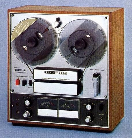 TEAC A-2050