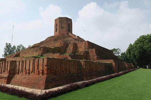 IMG_3945.JPG IMG_3945.JPG