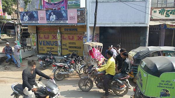 IMG_3980-7.jpg IMG_3980-7.jpg