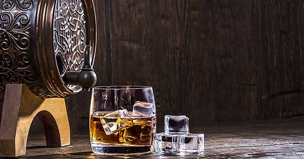 whisky.jpg whisky.jpg