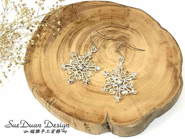 2025.12 耳環I- 編織大雪花