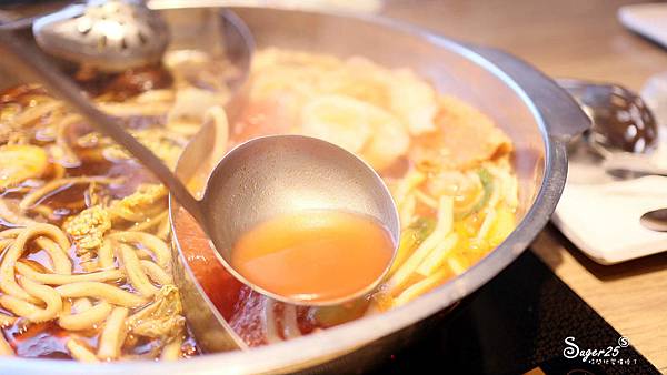 桃園火鍋麻六味精選鍋物31.jpg 桃園火鍋麻六味精選鍋物31.jpg
