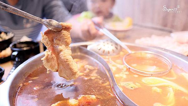 桃園火鍋麻六味精選鍋物44.jpg 桃園火鍋麻六味精選鍋物44.jpg