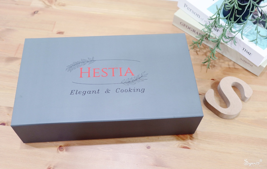 Hestia餐具1.jpg