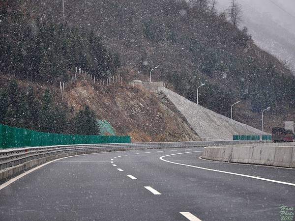 下起了鵝毛大雪