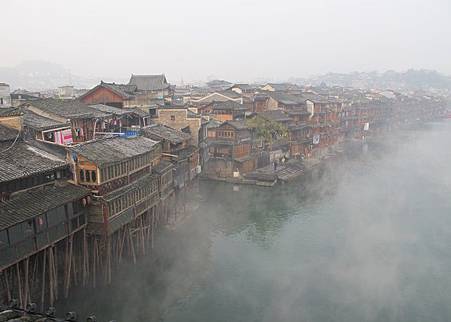 迷霧鳳凰古城