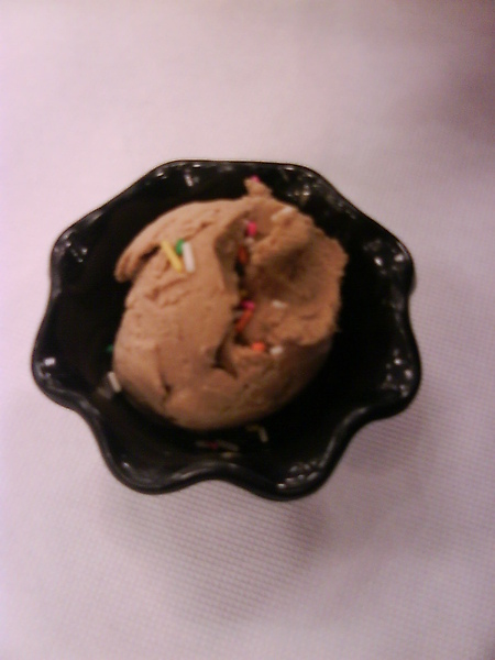 今天漢神是焦糖口味的冰淇淋!