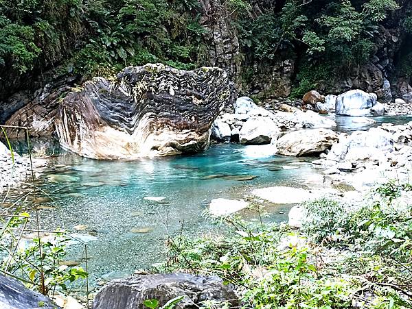 37花蓮太魯閣砂卡噹步道大水管.jpg